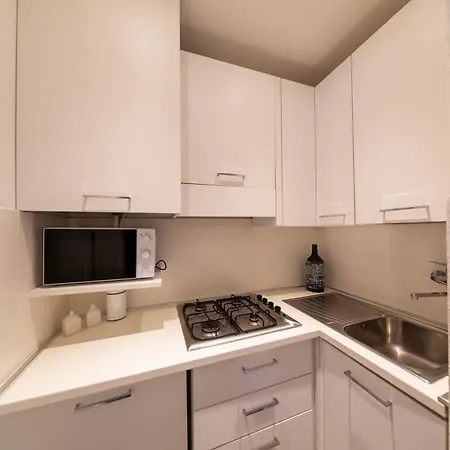 La Lanterna Appartement *